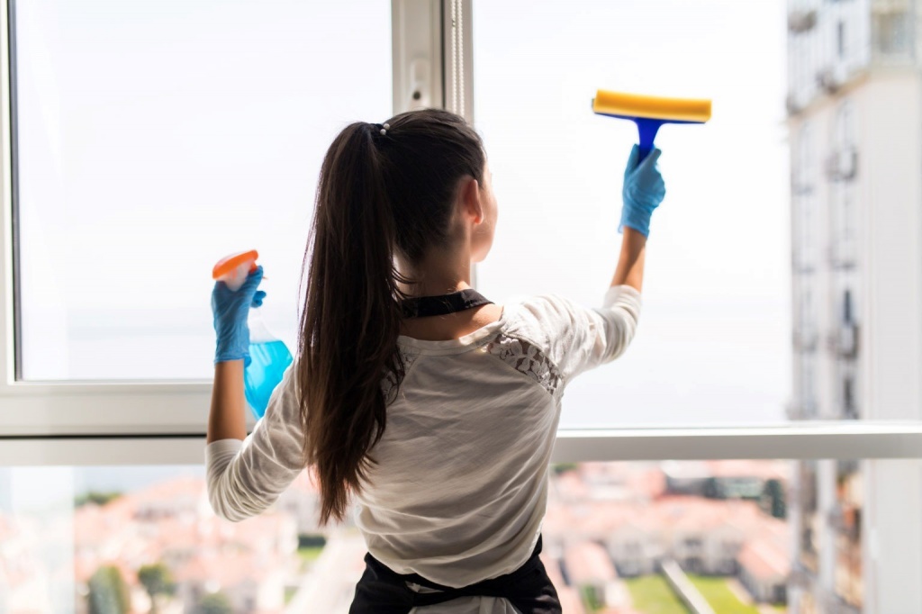 как мыть окна в квартире