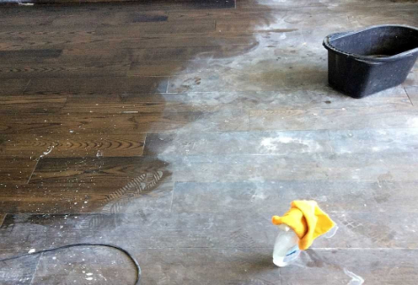 Как убрать желтизну с линолеума в домашних условиях